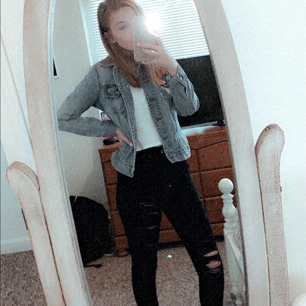 Meet your Posher, Emma